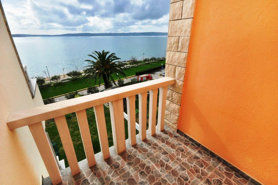 Apartment Luxury Cream Kastela Room photo